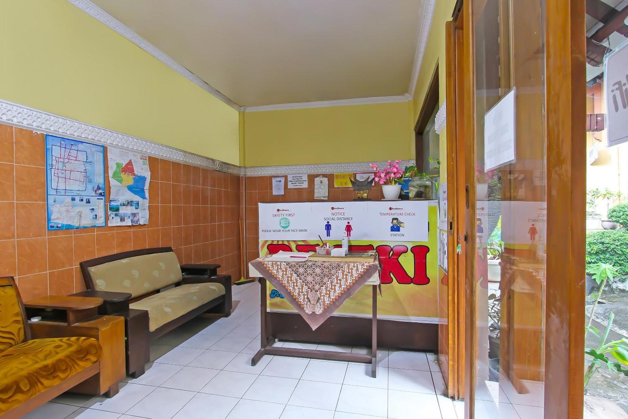 Spot On 91911 Rejeki Homestay Syariah Malioboro ยอกยาการ์ตา ภายนอก รูปภาพ