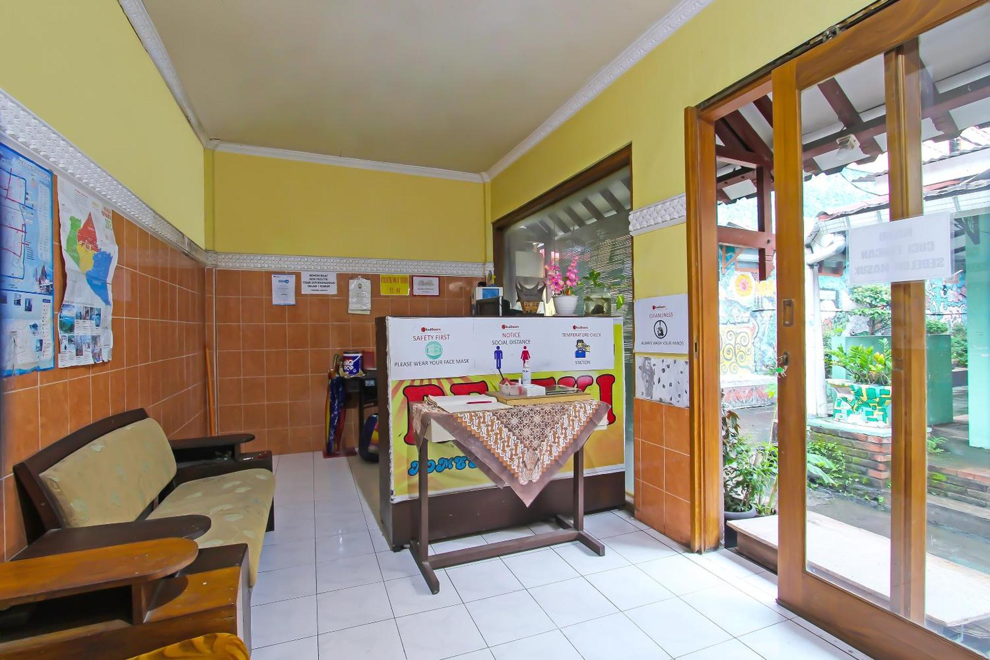Spot On 91911 Rejeki Homestay Syariah Malioboro ยอกยาการ์ตา ภายนอก รูปภาพ